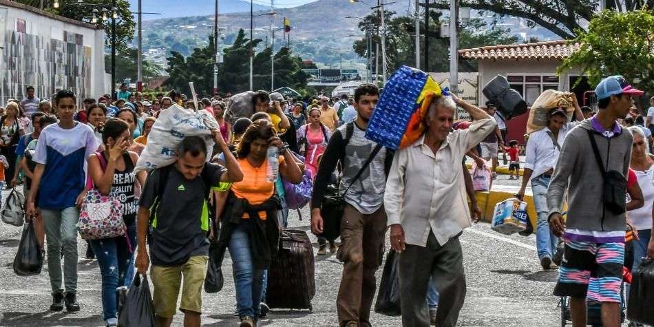 Creciente llegada de venezolanos llevó a que Migración Colombia ampliara el personal de trabajo