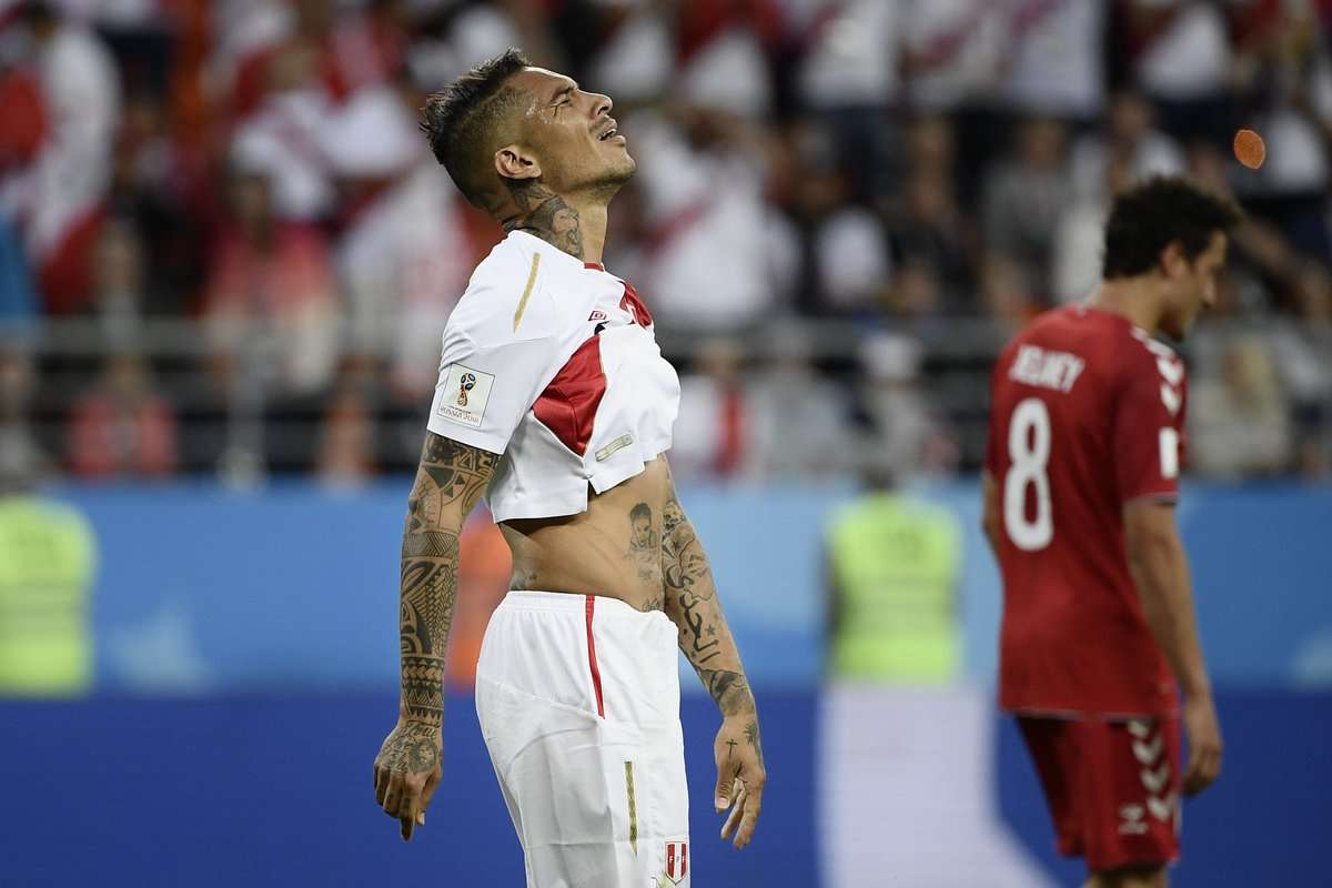 ¡Debut amargo! Perú no tuvo efectividad y cayó ante Dinamarca