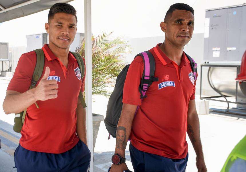 ¡Por poco y se dan puño! Teófilo Gutiérrez y Luis Narváez pelearon en el entrenamiento de Junior