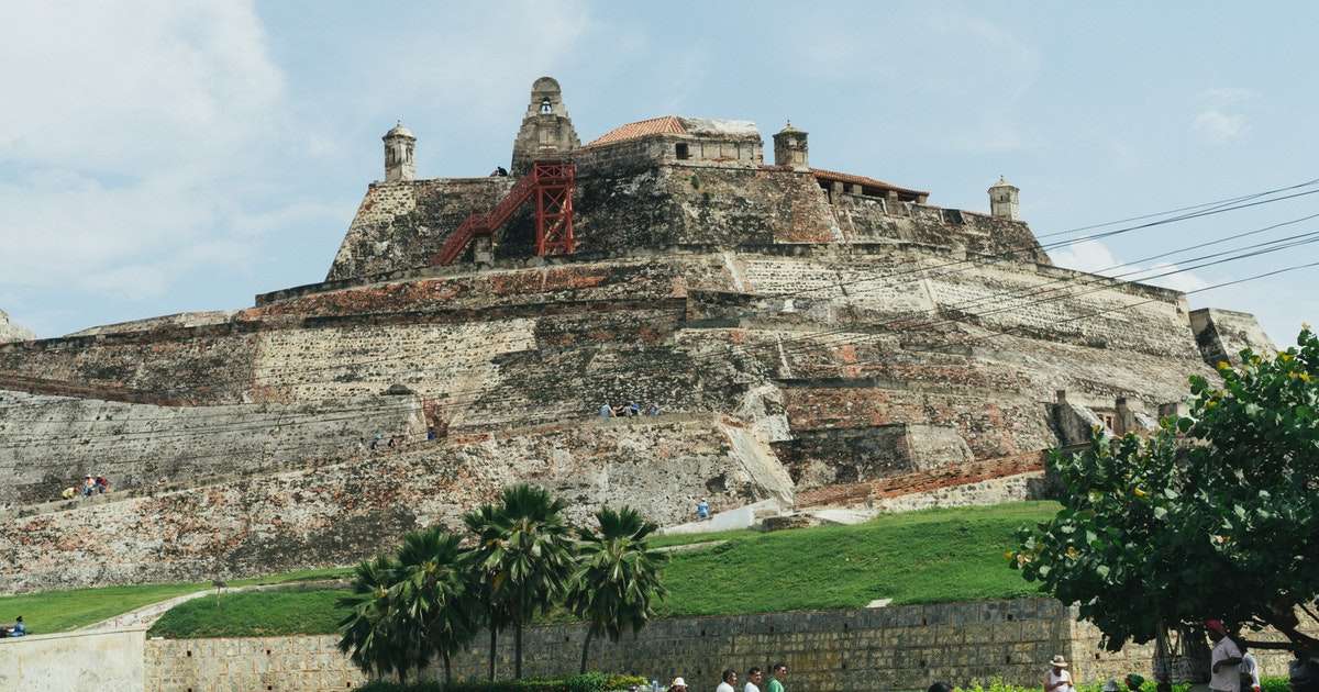 Capturan a curador que dio aval para la construcción de varias torres en inmediaciones del Castillo San Felipe
