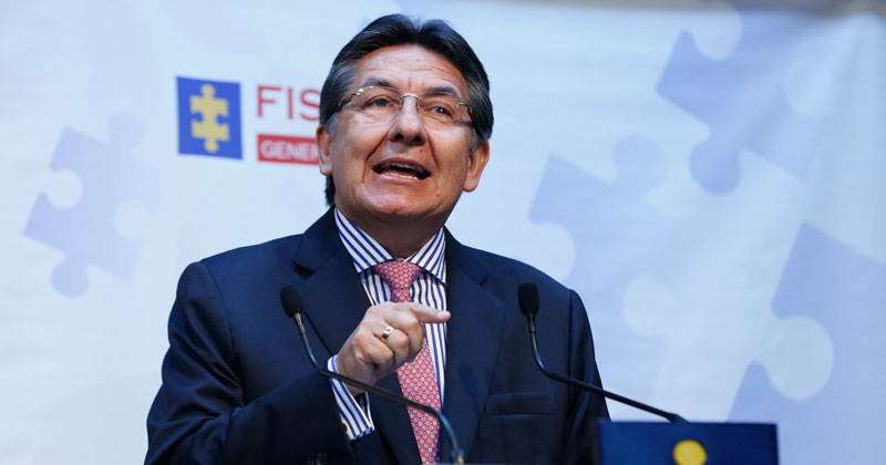 ¡Revuelo político! Renunció el Fiscal Néstor Humberto Martínez tras decisión de la JEP sobre Santrich