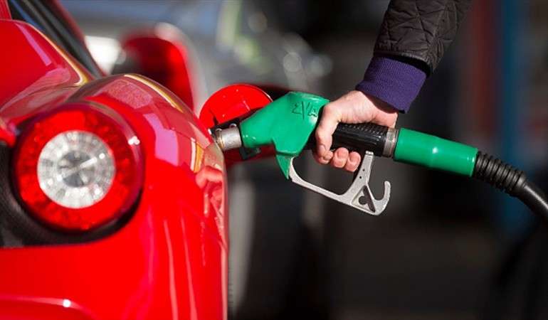 Nuevamente aumentó el precio de la gasolina en el país