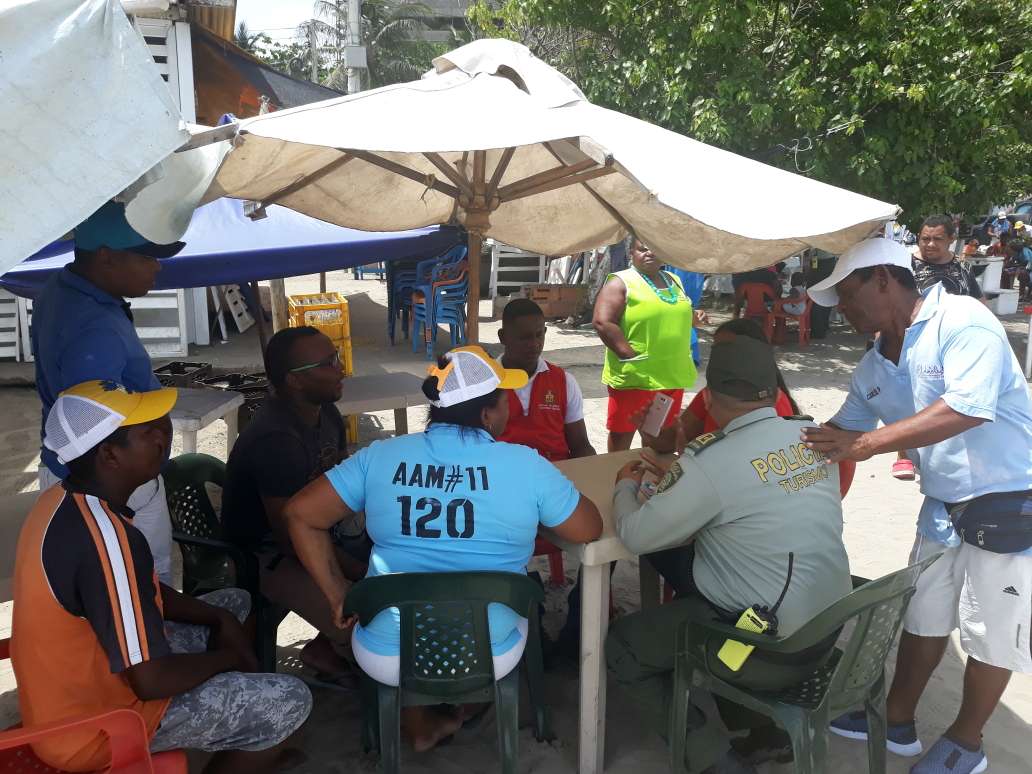 ¡Vergonzoso!En Cartagena turistas denuncian que les querían cobrar 3 millones de pesos por jugos naturales, limonadas de coco, y cuatro ceviches