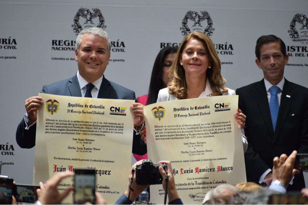 CNE entregó a Iván Duque y Marta Lucía Ramírez las credenciales de presidente y vicepresidenta