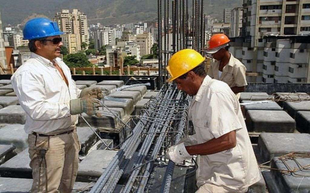 Van más de 700 sanciones contra personas y empresas por abuso laboral a venezolanos