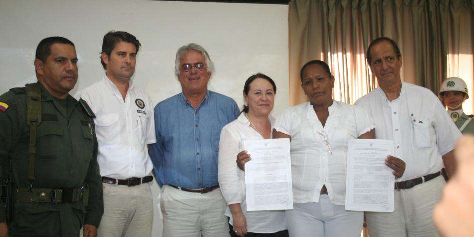 Le mataron a su padre y le desaparecieron a su esposo, ahora Maritza Salabarría, la reclamante de tierras de Planeta Rica teme por su vida, denuncia intimidaciones