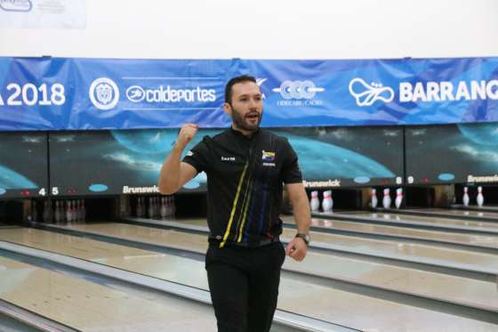 Óscar Rodríguez, obtuvo oro para Colombia en bolos