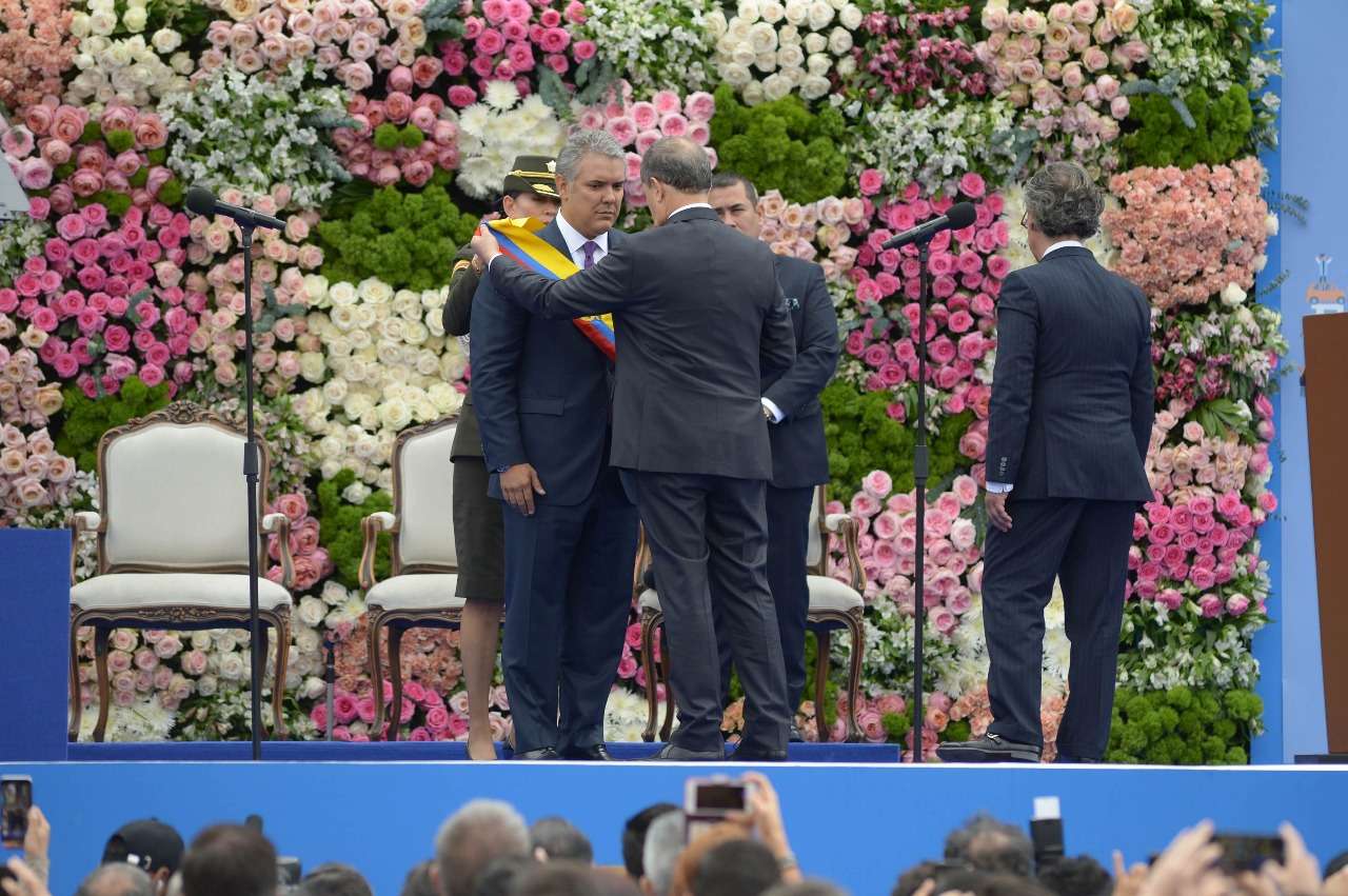 Iván Duque se posesionó como presidente en presencia de diez jefes de Estado