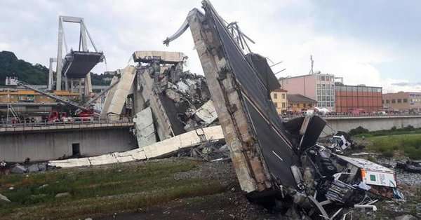 A 39 asciende el número de muertos por derrumbe de puente en Génova, Italia