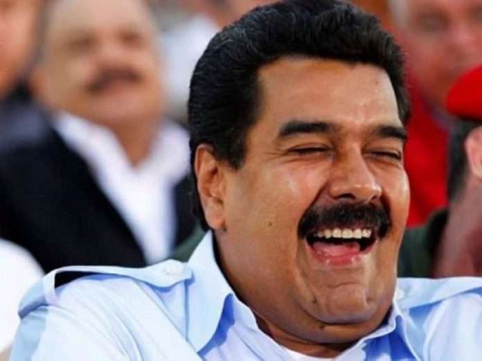 ¡Qué tal! Maduro se burló de venezolanos que salen de su país a limpiar inodoros