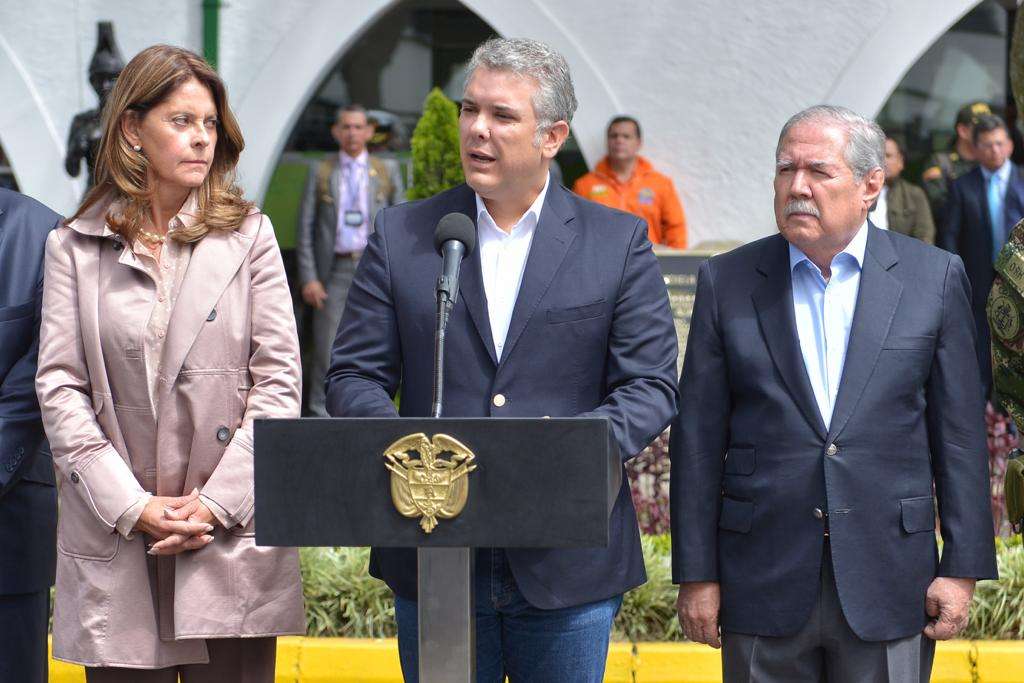Colombia tendrá tres días de duelo por atentado terrorista