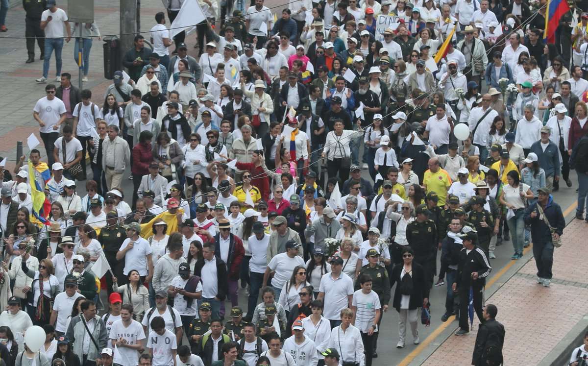 Colombianos marcharon en contra del terrorismo