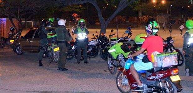 Restringen circulación de motos en Montelíbano ante la ola de asesinatos