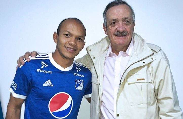 El nuevo embajador, Millonarios oficializó el fichaje del artillero cordobés Juan David Pérez