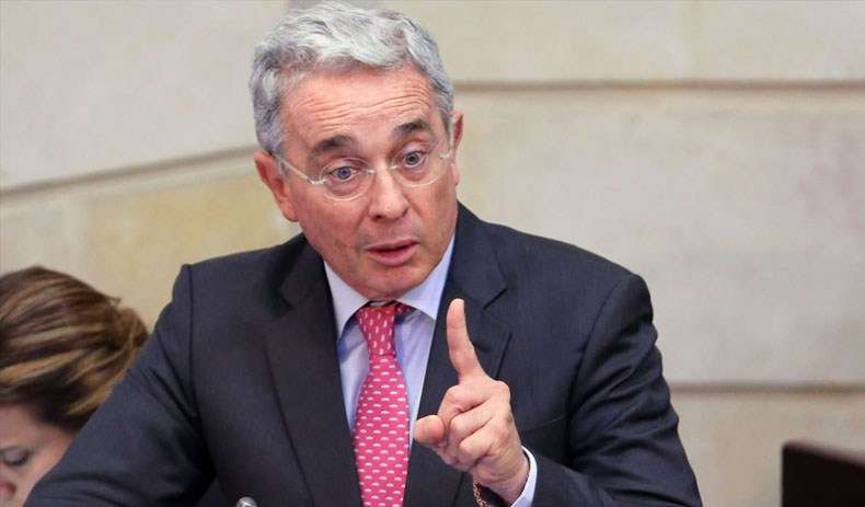 Expresidente Uribe denunció amenazas contra periodista y medio de comunicación en Córdoba