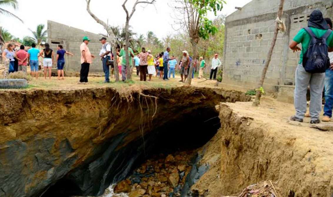 Gobierno Nacional y autoridades locales analizarán problemática de erosión en Puerto Rey