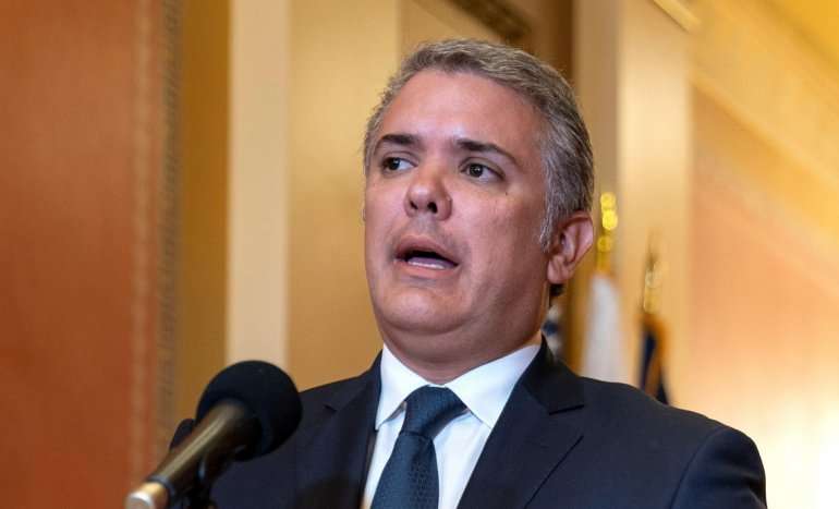 Duque le pidió a China considerar respaldo hacia a Guaidó