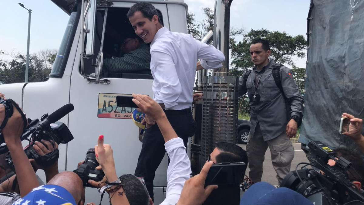Ya ingresó el primer cargamento de ayuda humanitaria a Venezuela