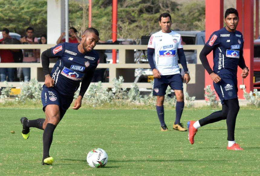 Con nómina mixta, Junior visita a Tolima para el partido pendiente de Liga Águila