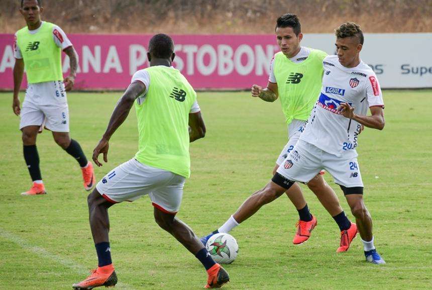 No quiere ceder en Liga, Junior recibe a Envigado con su nómina estelar