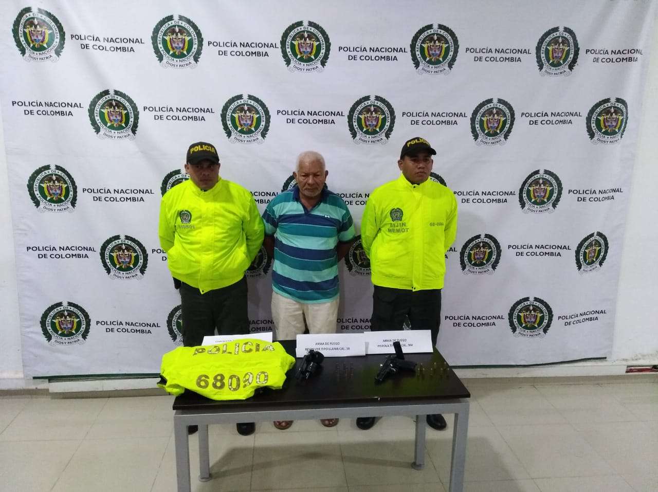 Capturan a un hombre e incautan dos armas de fuego en Montería