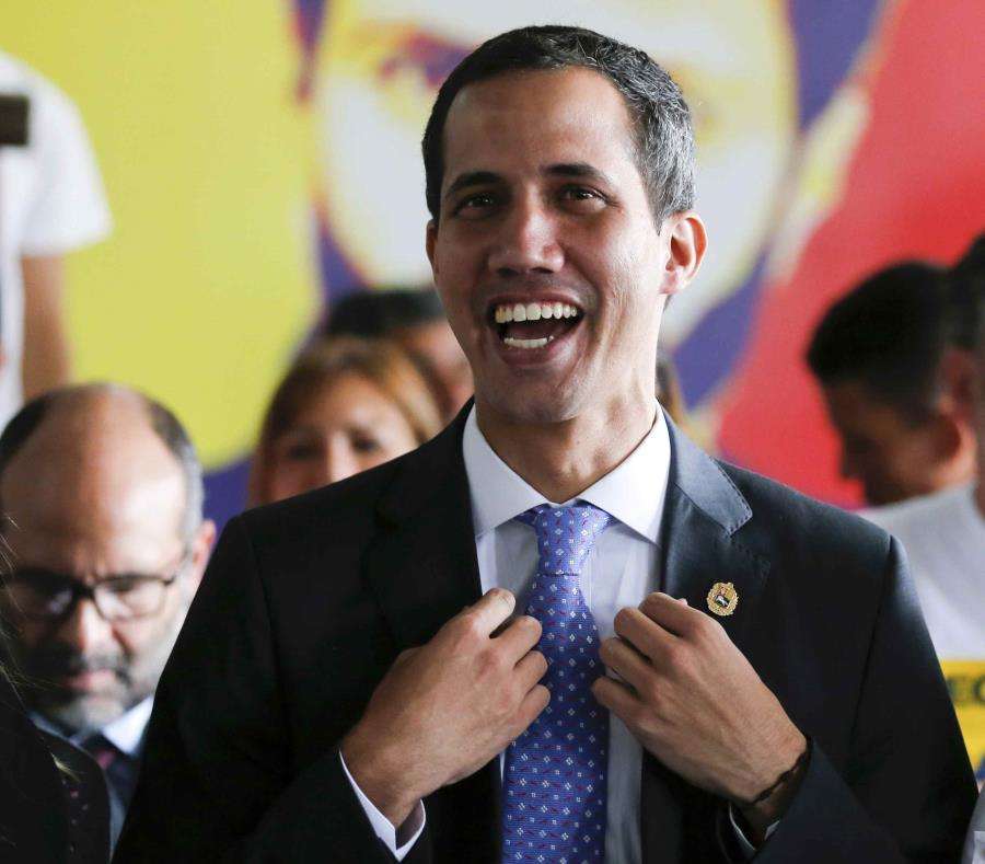 Juan Guaidó celebró que militares venezolanos se sumaran a su lucha