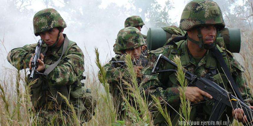 Combates entre el Ejército y el Clan del Golfo en Puerto Escondido