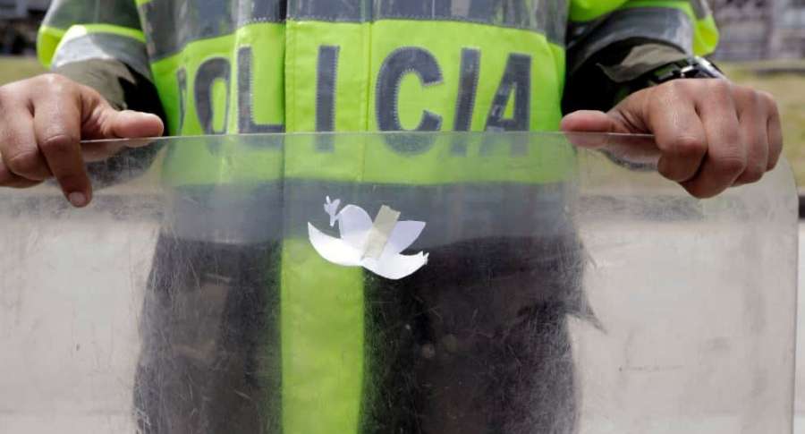 Guerrilla del ELN asesinó a otros dos policías en Nariño