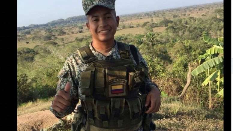 Infante de Marina cordobés murió tras recibir un disparo de un compañero  