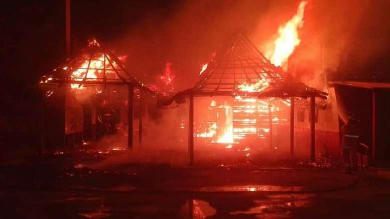 Incendio consumió un asadero de pollo en Tierralta