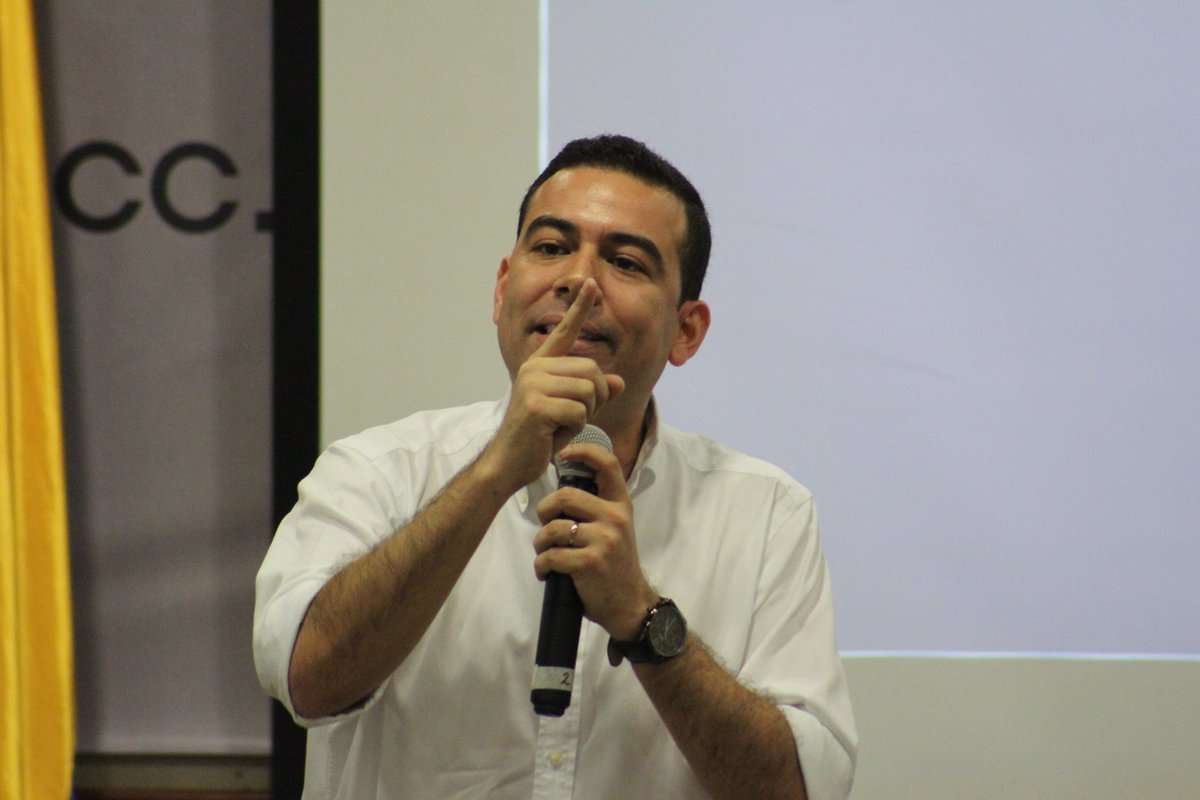 Tras foro programático del Centro Democrático, Carlos Gómez sería el candidato más opcionado