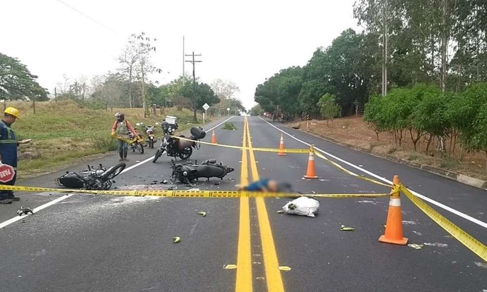 Choque de motos dejó dos personas muertas en Buenavista