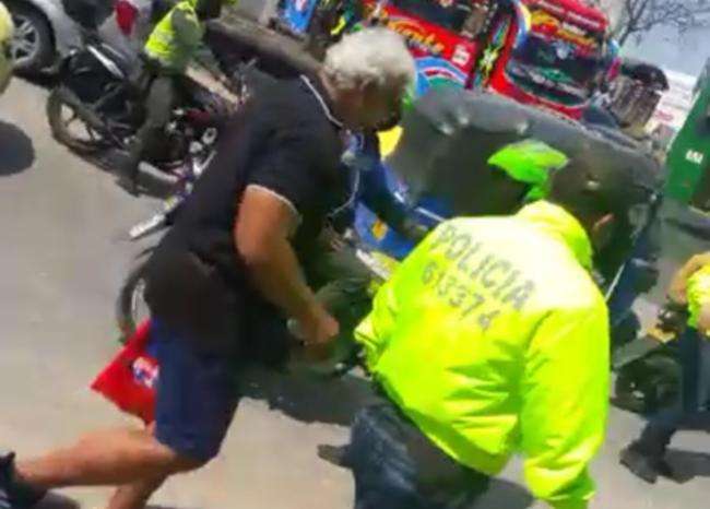 Capturan a entrenador de la liga de lucha del Atlántico acusado de violar a 10 estudiantes