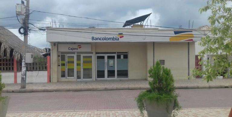 Roban cuatro millones de pesos a empleado que iba a consignar en un banco de Sahagún