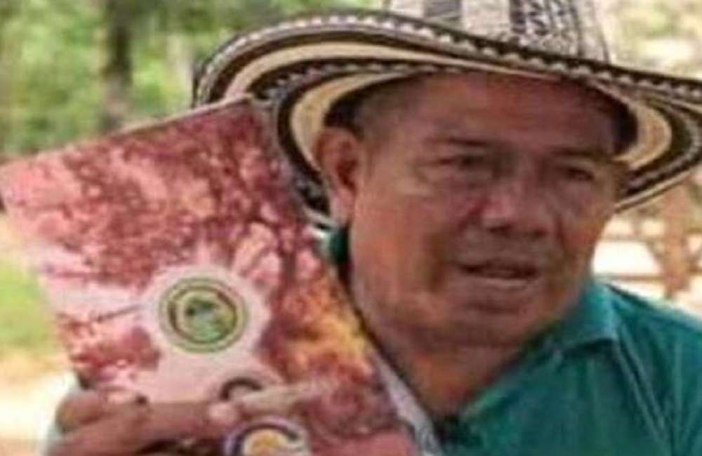 Líder indígena murió electrocutado tras conectar su celular en Tuchín