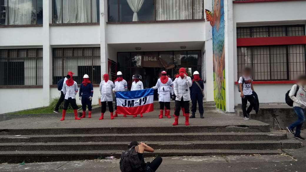 Juez dejó libres a estudiantes acusados de terrorismo