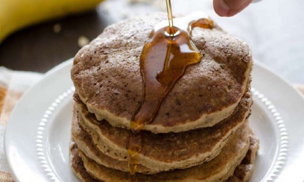 ¡Asqueroso! Jóvenes le dieron de comer panqueques con semen y orín a sus profesores