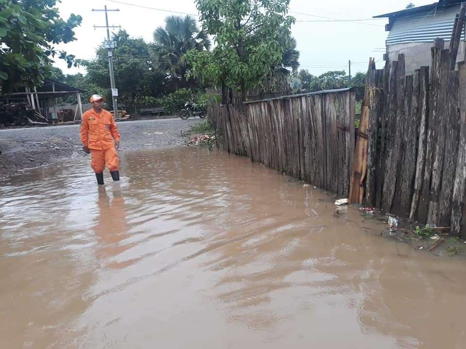 Más de 9.000 personas damnificadas en Córdoba por temporada de lluvias