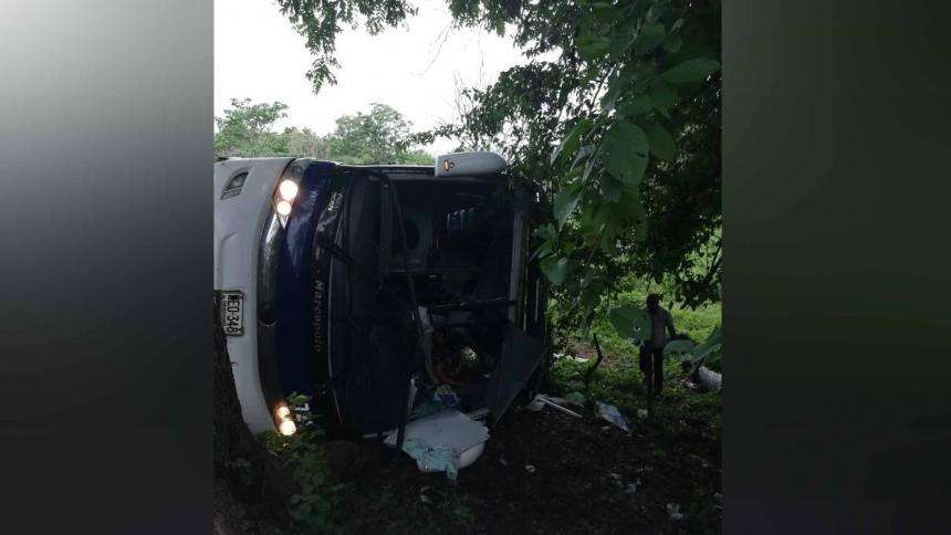 Dos muertos habría dejado accidente de bus que salió de Montería a Maicao