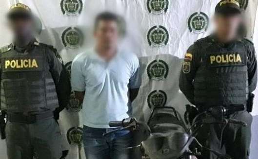 Lo sorprendieron manejando una moto robada en el barrio La Pradera de Montería