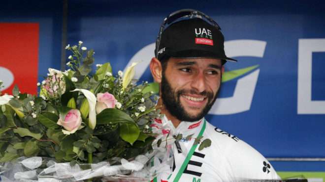 Fernando Gaviria tiene en vilo su participación en el Tour de Francia