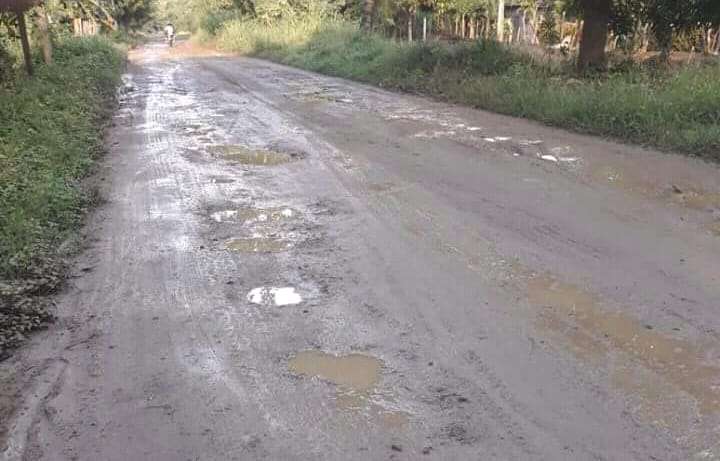 En la vía UPB – Aguas Negras no quieren a ningún político que no les arregle la carretera