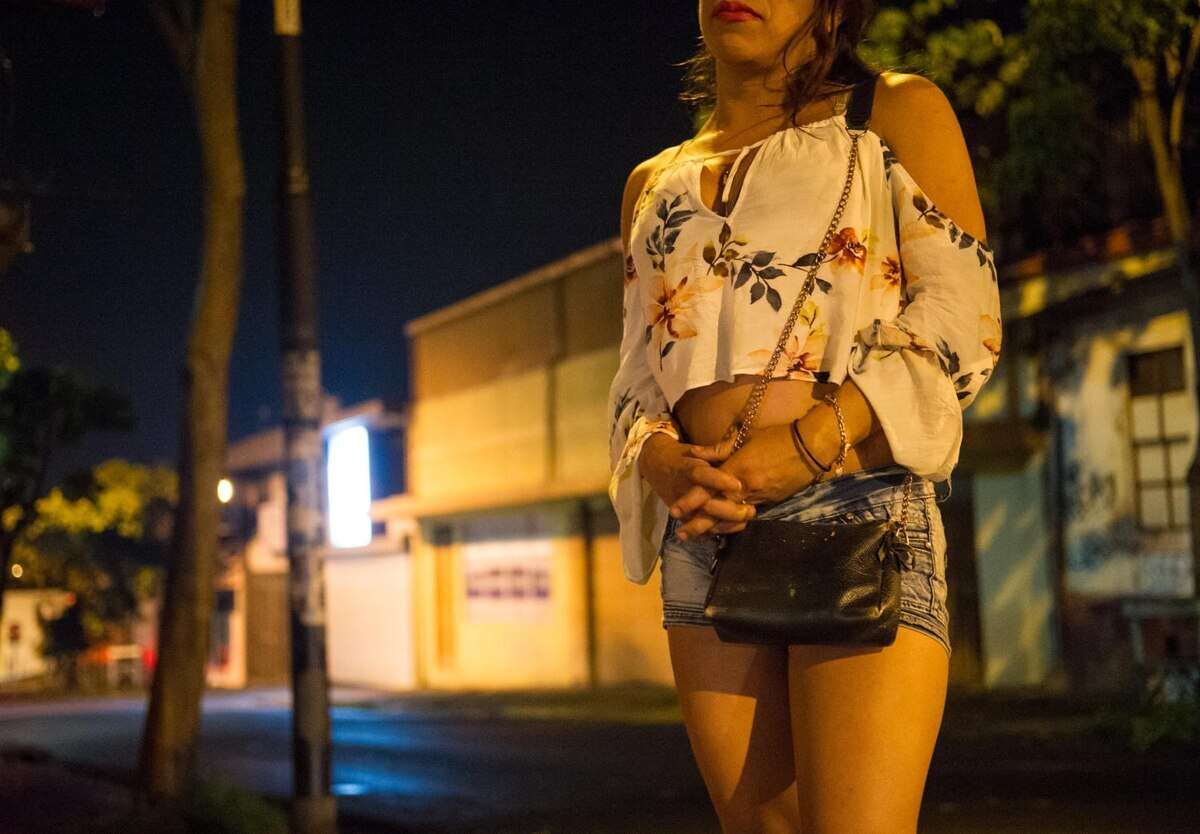 Cayó red de explotación sexual que reclutaba transexuales en Colombia