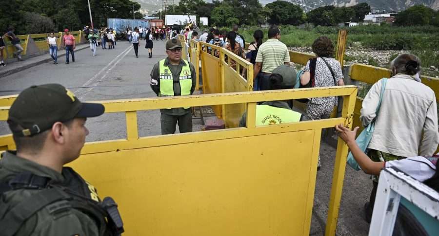 Por orden de Maduro, reabrieron frontera con Colombia en el estado Táchira