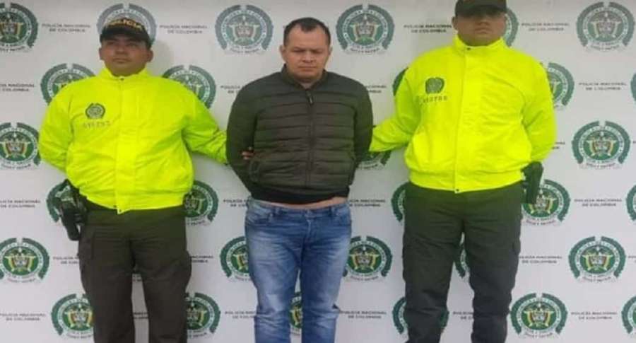 Cayó narco que andaba con un coronel en carro oficial del Ejército