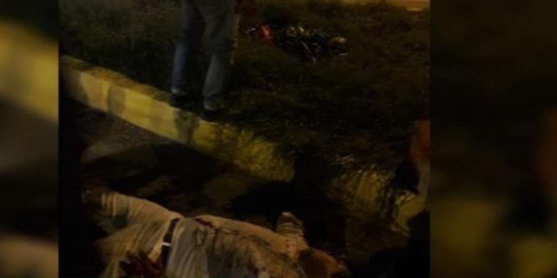 Iba borracho manejando una moto y se estrelló en la glorieta de Mocarí