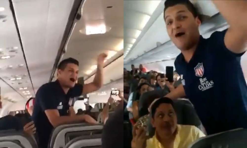 Fuerza y alegría tiburona, Elder Dayán Díaz le cantó al Junior en pleno vuelo a Bogotá