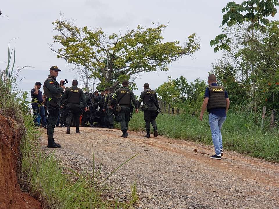 Con impactos de bala hallan cadáveres de tres hombres en Caucasia