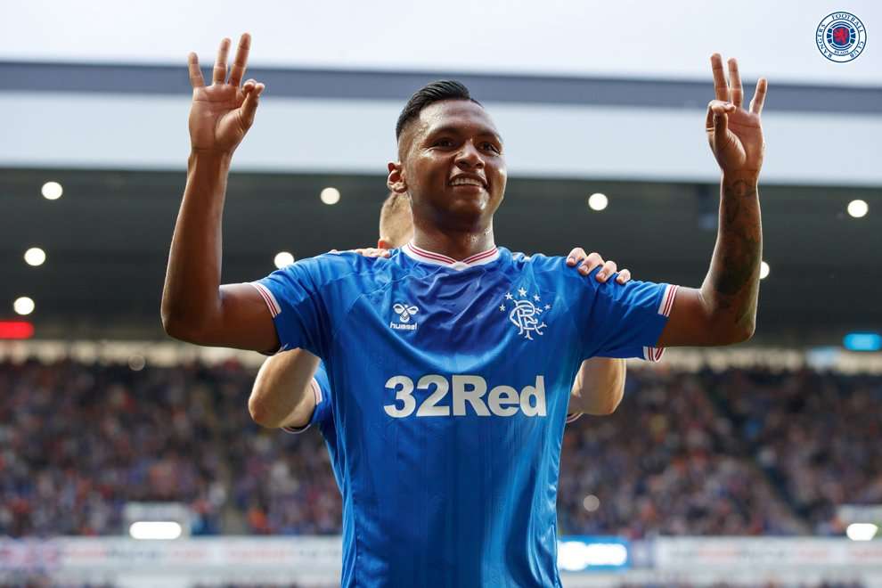 Hat-Trick y pelota a casa, Alfredo Morelos marco triplete en la goleada del Rangers por Europa League