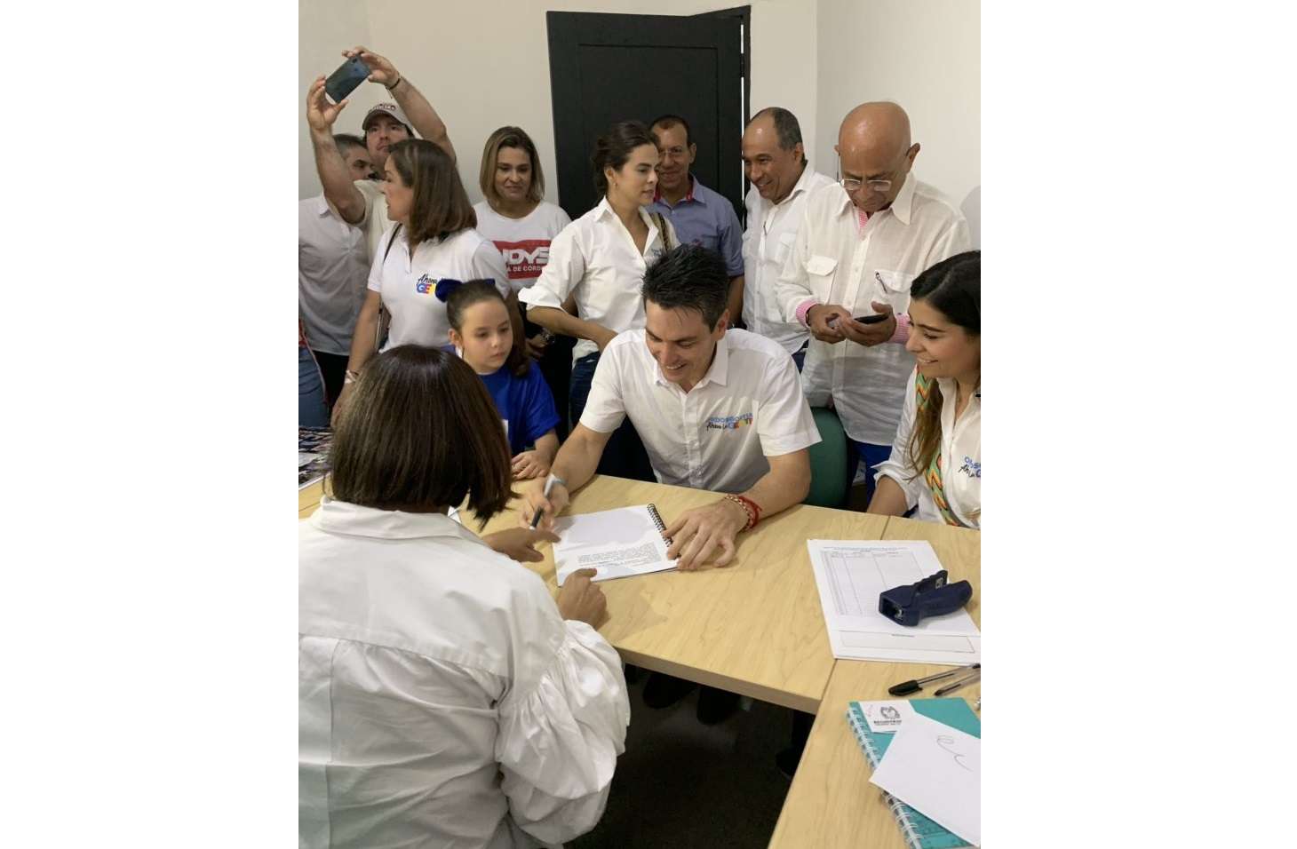 Carlos Ordosgoitia hizo oficial su candidatura a la Alcaldía de Montería